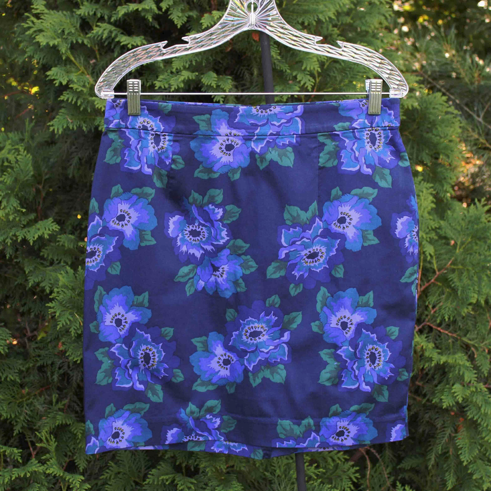 Gap Bright Floral Print Pencil Skirt
